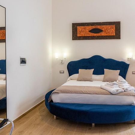 Lovely Rooms - Guest House Suites Triggiano Buitenkant foto