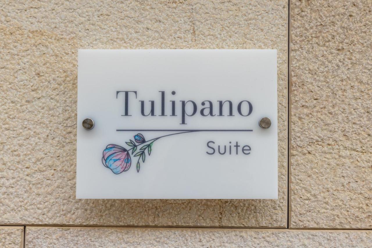 Lovely Rooms - Guest House Suites Triggiano Buitenkant foto